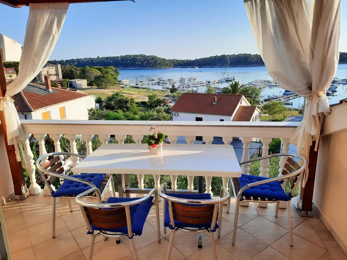 Apartment Apartman Martina Palit Croatia