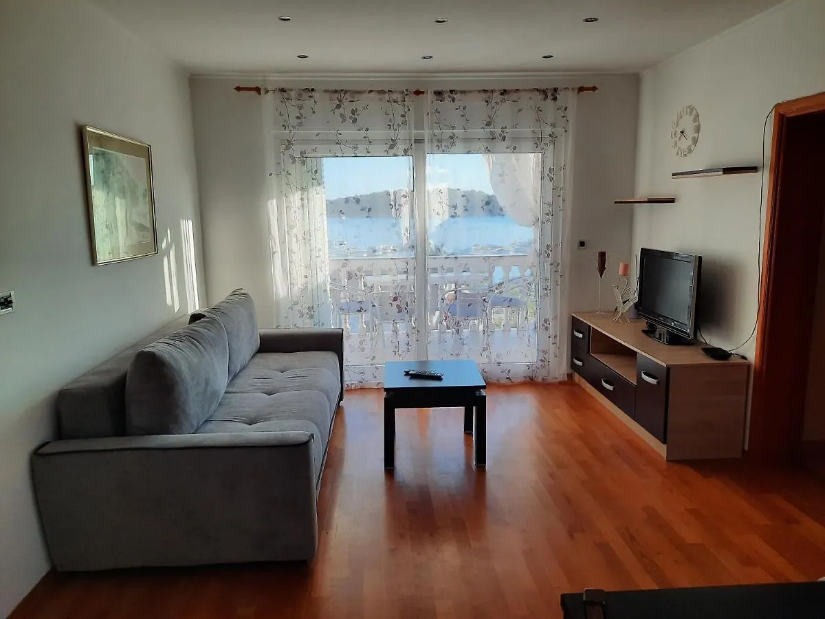 Apartman Martina Palit 0*,  Croatia